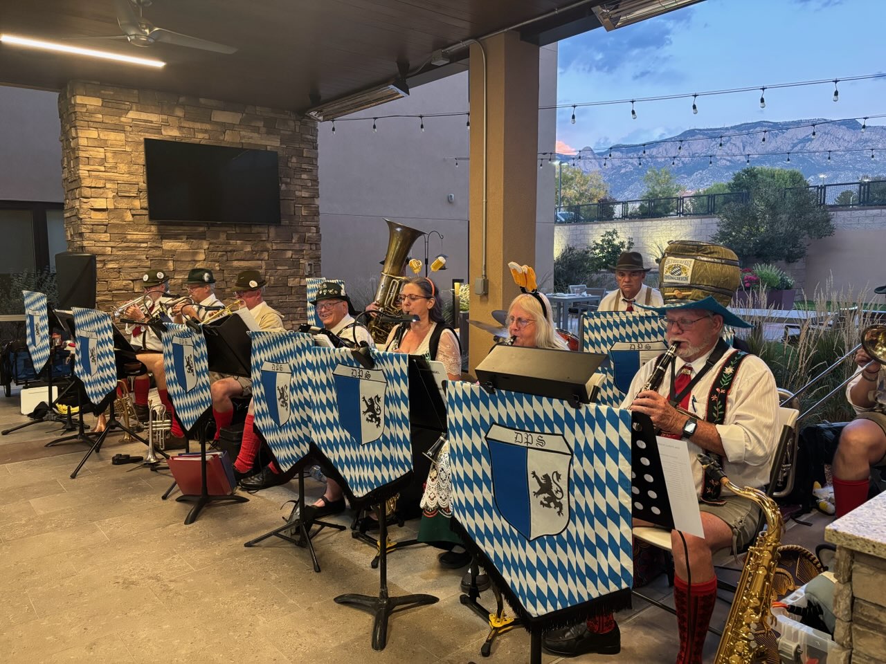 {{brizy_dc_image_alt imageSrc=