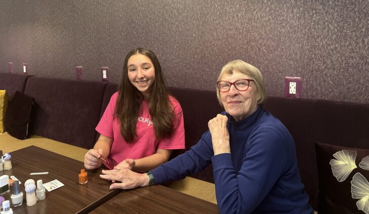 Intergenerational – Amaran Senior Living | Assisted Living in Albuquerque